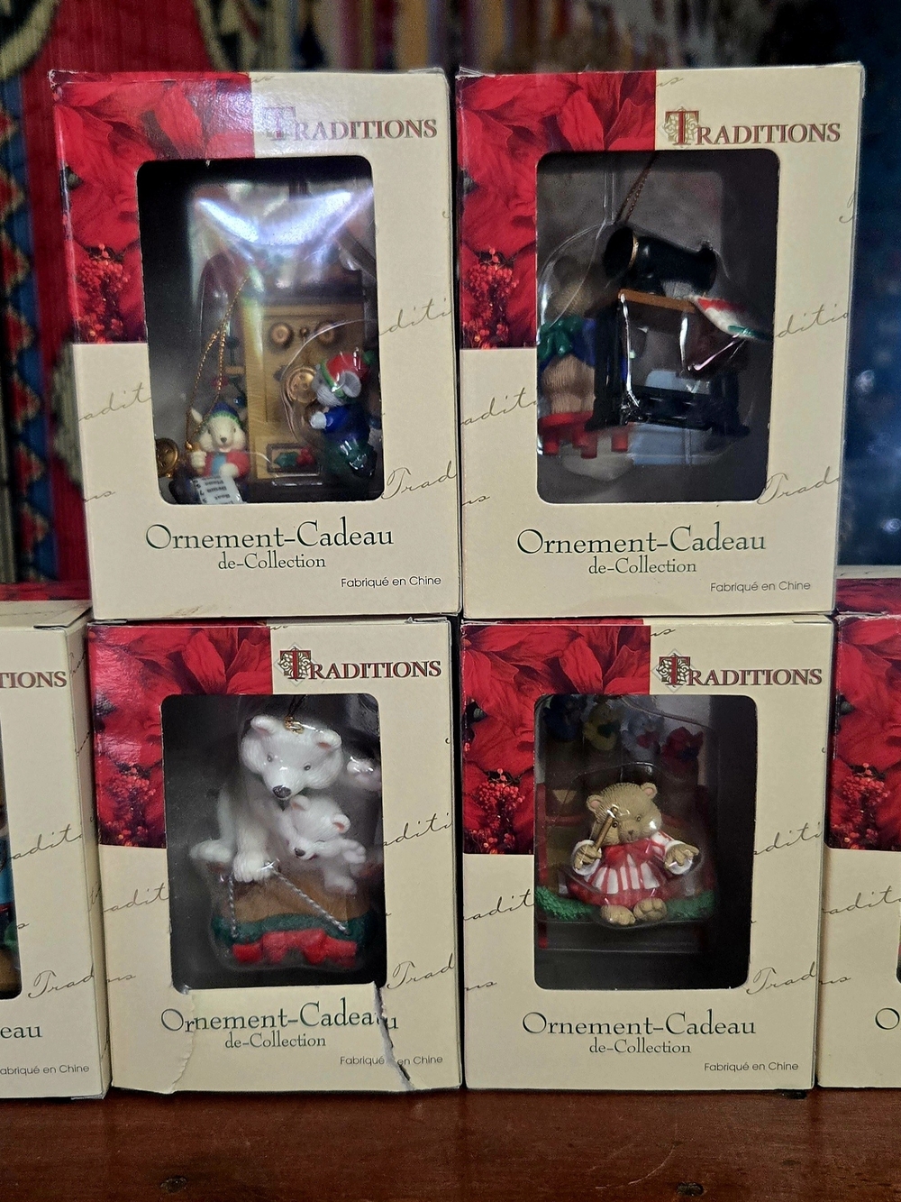 Six vintage "Traditions" Ornement-Cadeau de Collection Christmas ornaments 1990